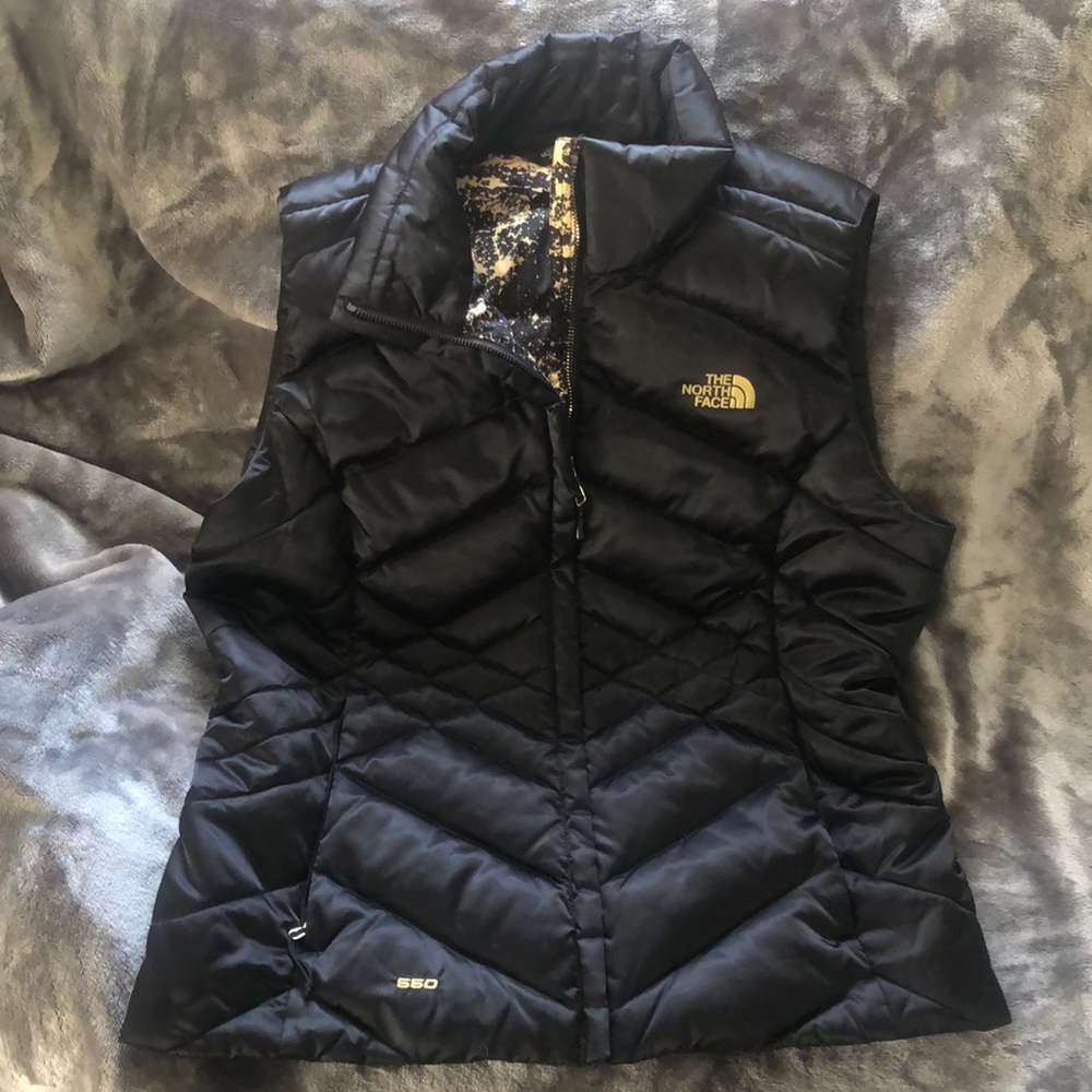 Limited Edit. North Face vest sz L